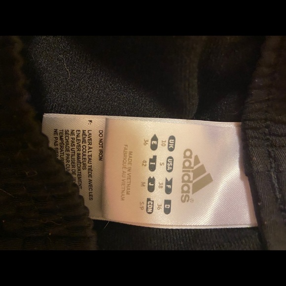 🌷4/20 Adidas sweatpants/jogger black blue trendy - Picture 2 of 4